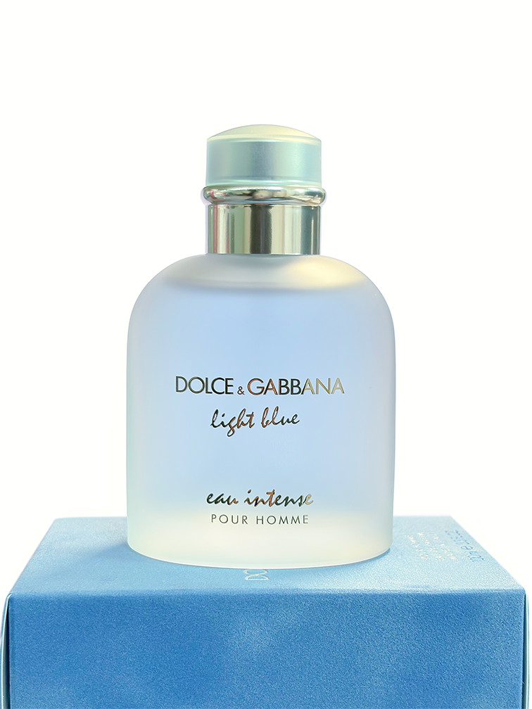 Light Blue Eau Intense Pour Homme Dolce&Gabbana. Agua de Perfume